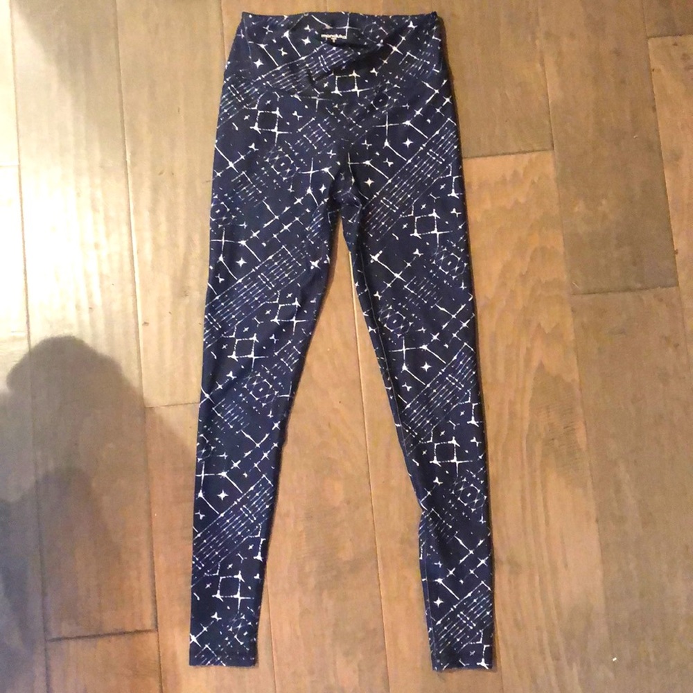 Manduka Navy Starlight Leggings (Small)